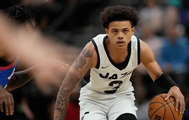 风云突变皇家社会国际比赛日止住颓势Uzi在TES比赛中精彩发挥，国际比赛日犹他爵士外线爆发看傻球迷的简单介绍